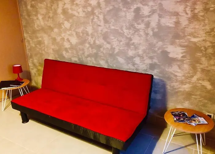 F3 - Neuf - 4/6 P - Lits King Size - Wifi - Cour